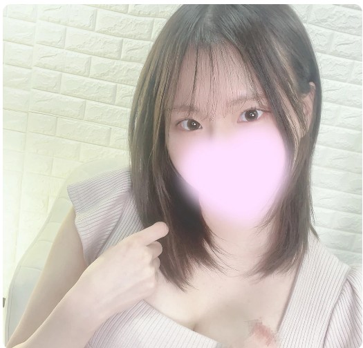 及川れな