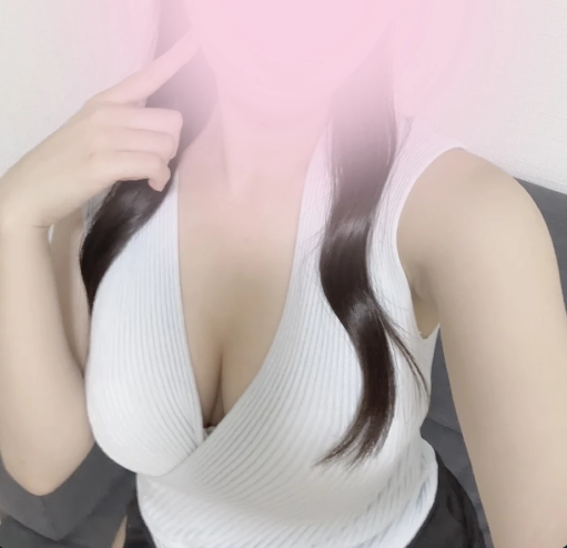 音花かのん