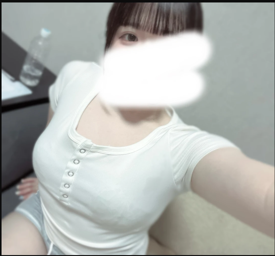塩見にこ