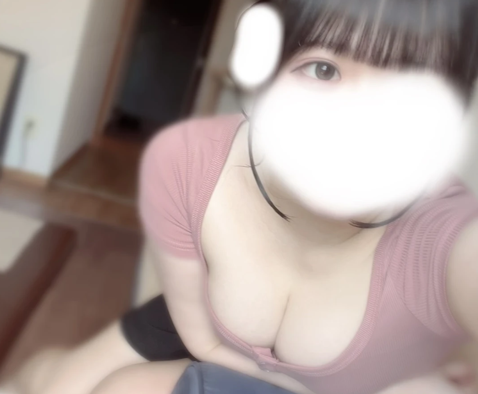 塩見にこ