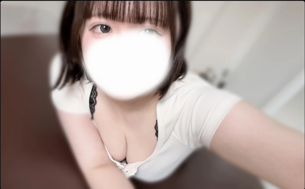 塩見にこ