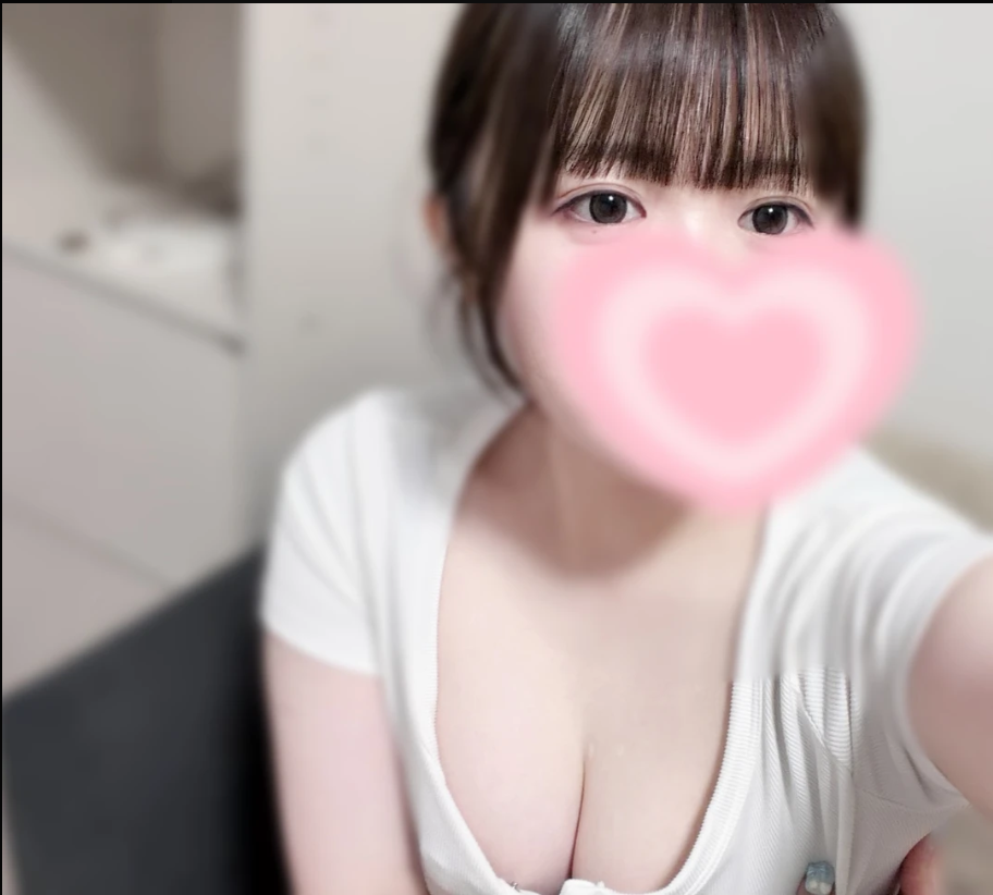 塩見にこ
