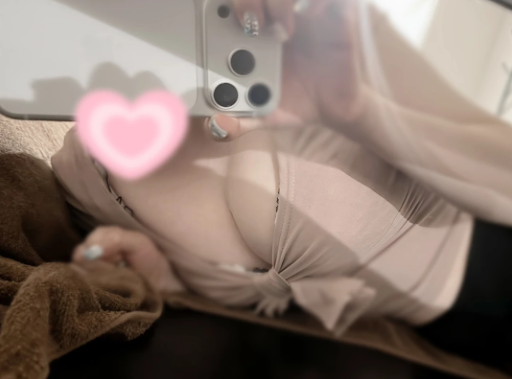 塩見にこ