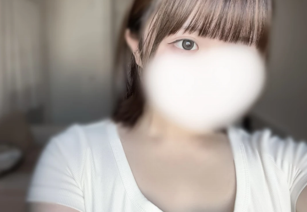 塩見にこ