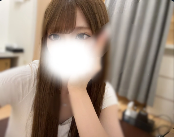 河合ひなこ