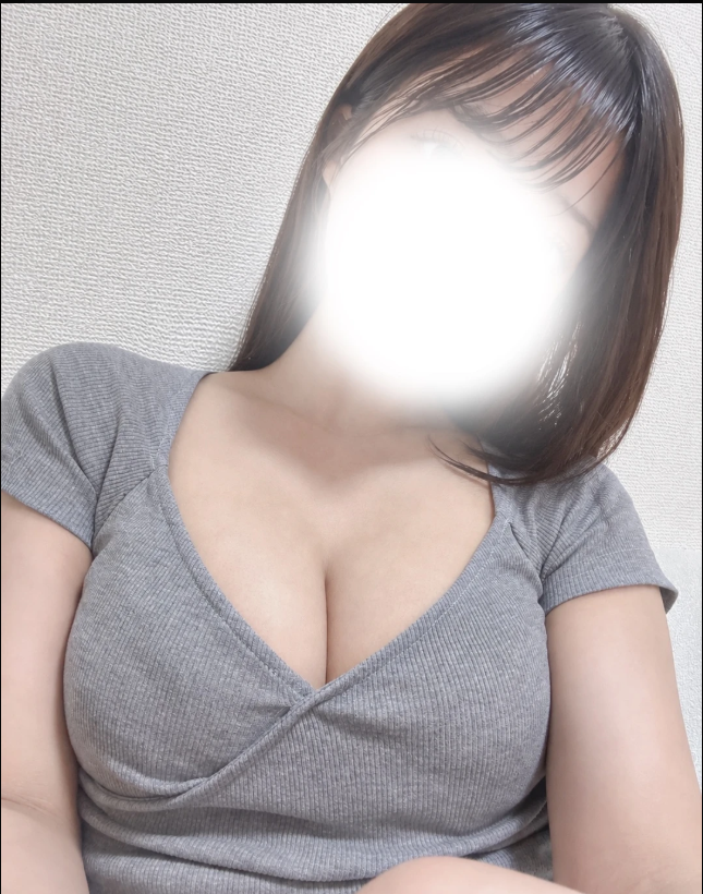 日比なぎさ