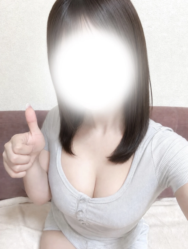 日比なぎさ