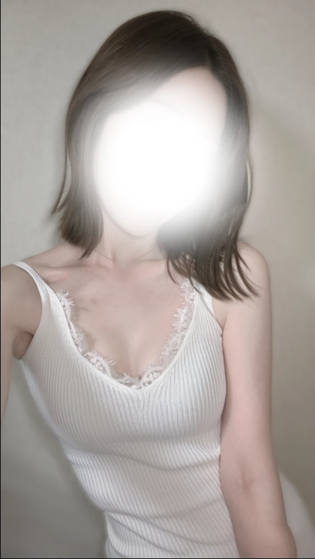 皐月すみれ