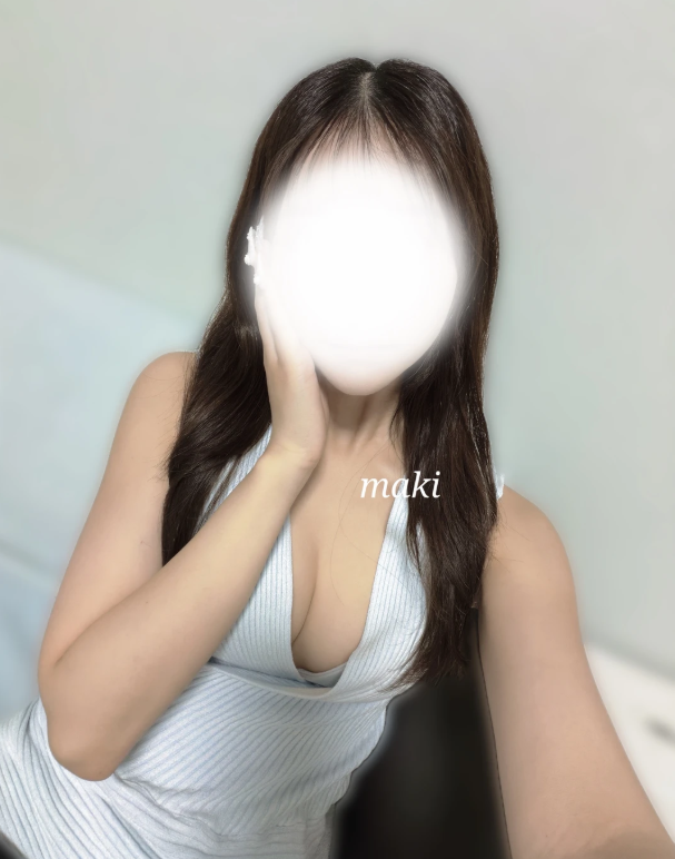 東条まき