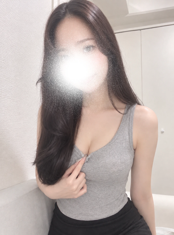 三上ゆゆ