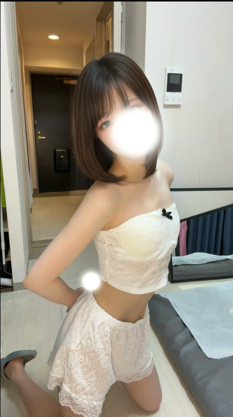 夏希ひかる