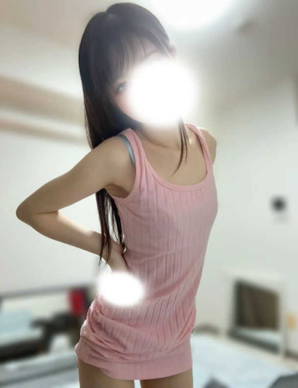 夏希ひかる