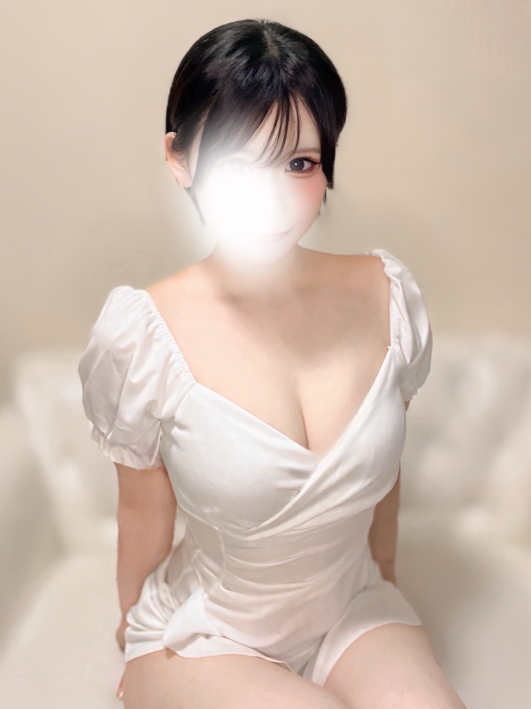 鈴川ここ